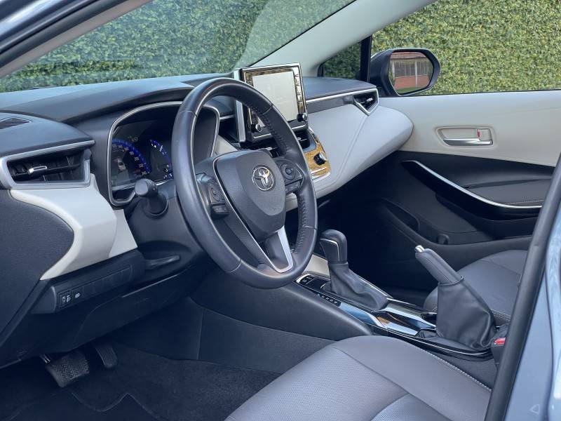 TOYOTA - COROLLA - 2020/2021 - Azul - R$ 135.900,00