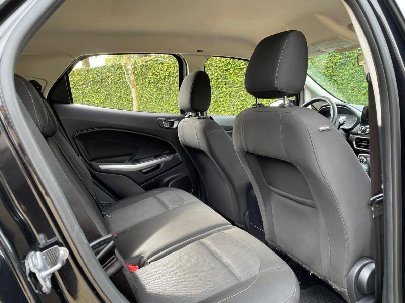 FORD - ECOSPORT - 2017/2018 - Preta - R$ 72.500,00