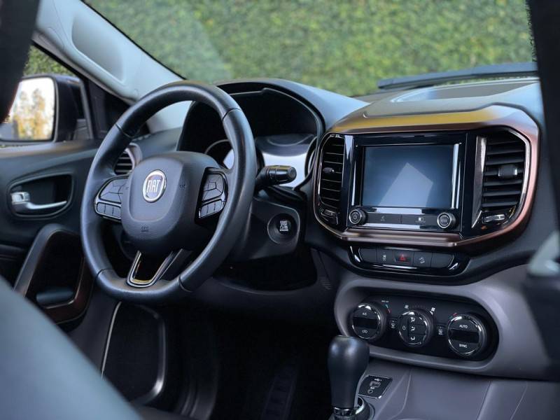 FIAT - TORO - 2020/2021 - Cinza - R$ 117.900,00