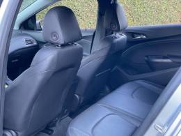 CHEVROLET - CRUZE - 2021/2021 - Prata - R$ 99.900,00