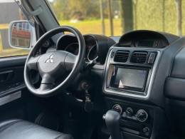 MITSUBISHI - PAJERO TR4 - 2011/2011 - Branca - R$ 79.000,00