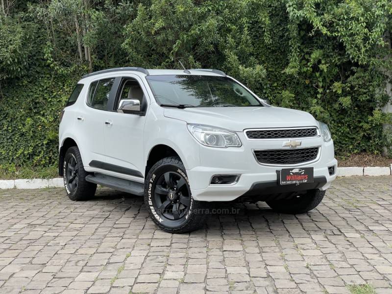CHEVROLET - TRAILBLAZER - 2014/2014 - Branca - R$ 122.000,00