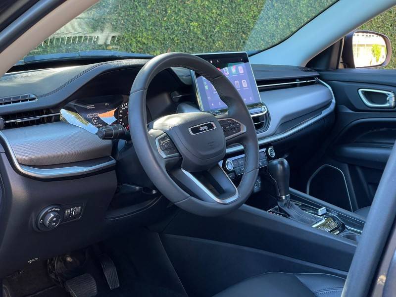 JEEP - COMPASS - 2021/2022 - Cinza - R$ 136.900,00