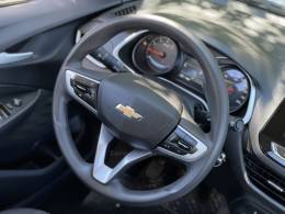 CHEVROLET - ONIX - 2022/2023 - Branca - R$ 76.900,00