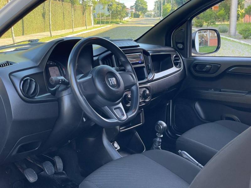 FIAT - FIORINO - 2023/2024 - Branca - R$ 89.900,00