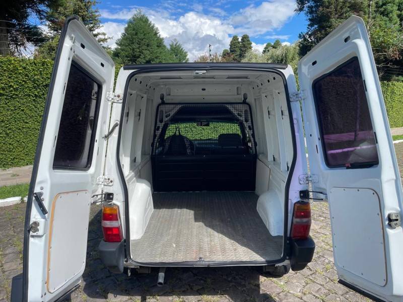 FIAT - FIORINO - 1994/1994 - Branca - R$ 23.900,00