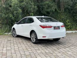 TOYOTA - COROLLA - 2019/2019 - Branca - R$ 108.900,00