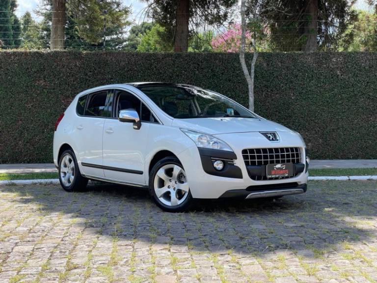 PEUGEOT - 3008 - 2012/2013 - Branca - R$ 43.900,00