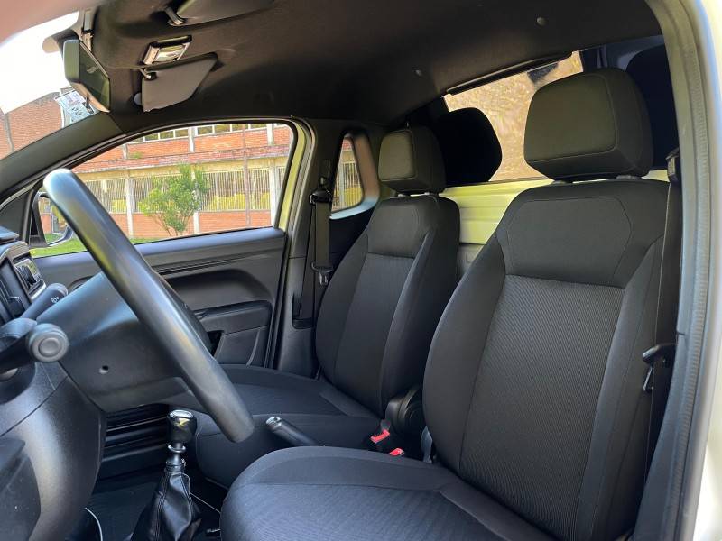 FIAT - STRADA - 2020/2021 - Branca - R$ 71.900,00