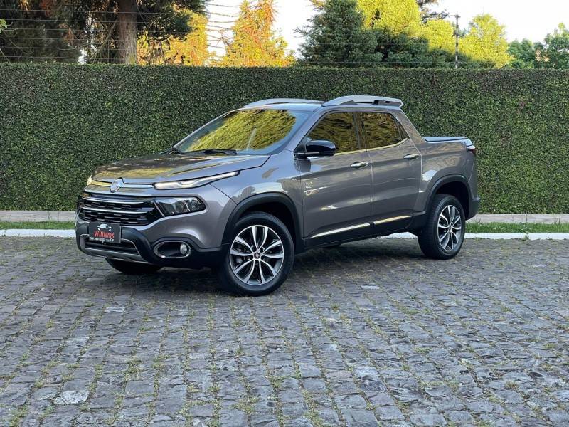 FIAT - TORO - 2020/2021 - Cinza - R$ 117.900,00