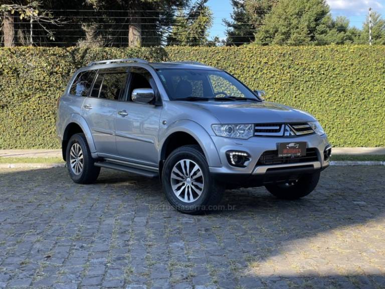 MITSUBISHI - PAJERO DAKAR - 2017/2018 - Cinza - R$ 166.900,00