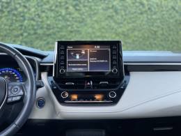 TOYOTA - COROLLA - 2020/2021 - Azul - R$ 135.900,00