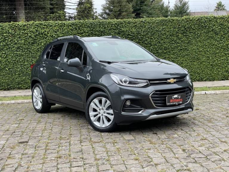 CHEVROLET - TRACKER - 2017/2017 - Cinza - R$ 83.900,00