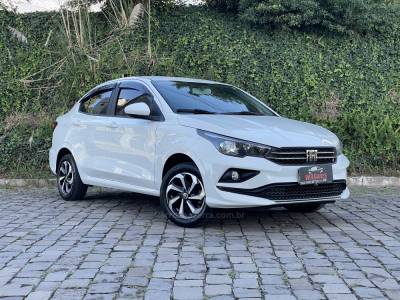 FIAT - CRONOS - 2023/2023 - Branca - R$ 75.500,00