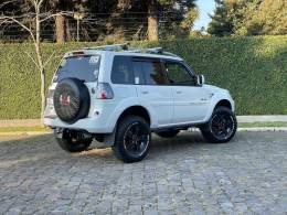 MITSUBISHI - PAJERO TR4 - 2011/2011 - Branca - R$ 79.000,00