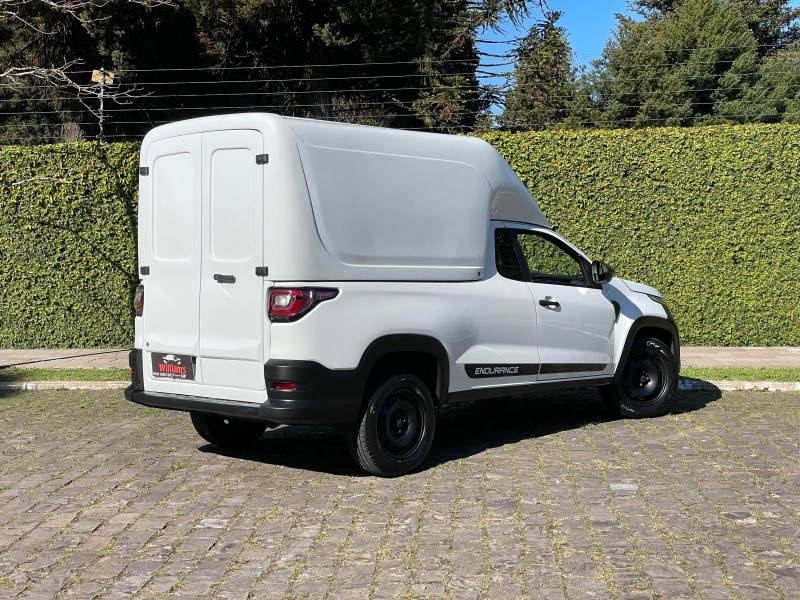 FIAT - STRADA - 2020/2021 - Branca - R$ 71.900,00