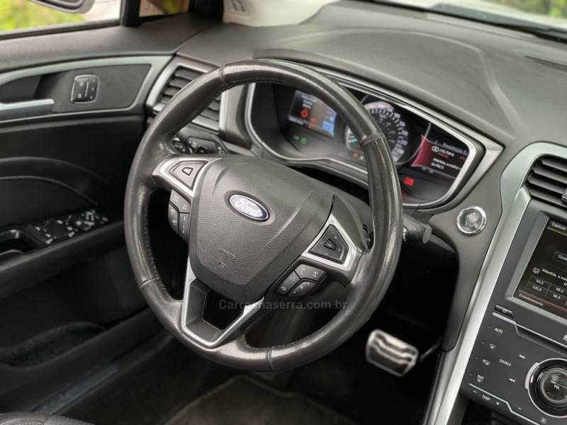 FORD - FUSION - 2014/2014 - Branca - R$ 79.000,00