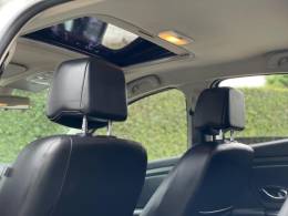 RENAULT - FLUENCE - 2013/2014 - Branca - R$ 44.900,00