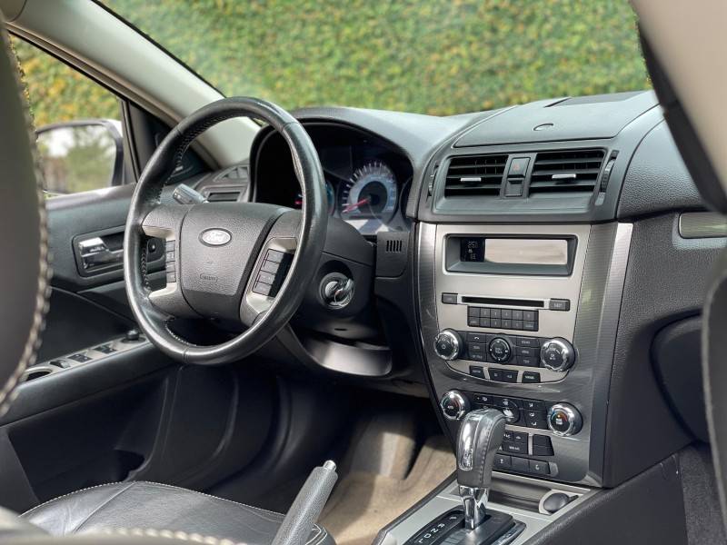 FORD - FUSION - 2010/2010 - Branca - R$ 46.900,00