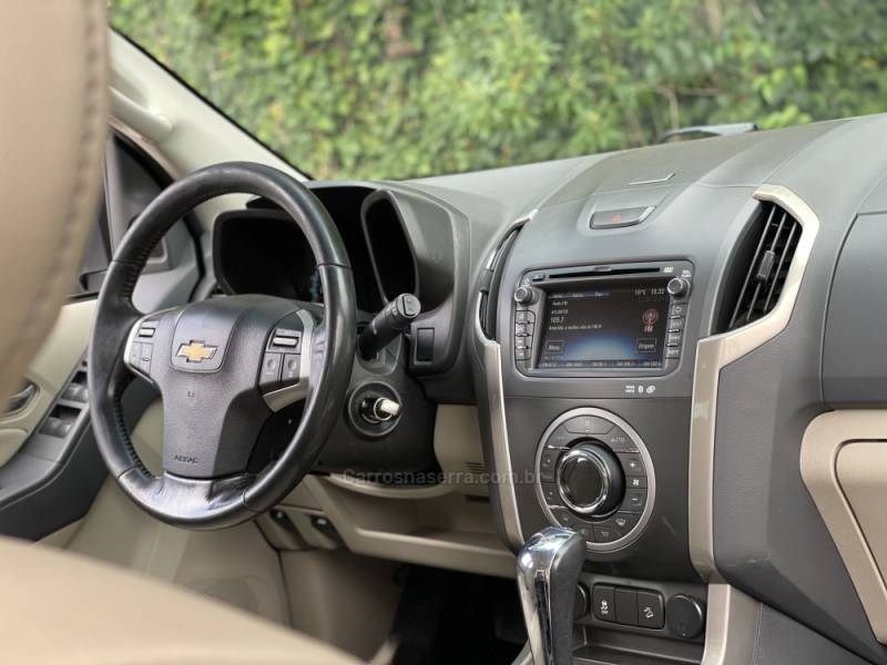 CHEVROLET - TRAILBLAZER - 2014/2014 - Branca - R$ 122.000,00