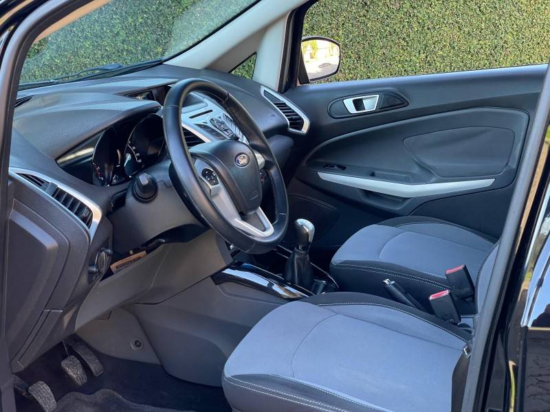 FORD - ECOSPORT - 2012/2013 - Preta - R$ 54.900,00