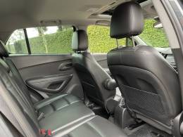 CHEVROLET - TRACKER - 2017/2017 - Cinza - R$ 83.900,00