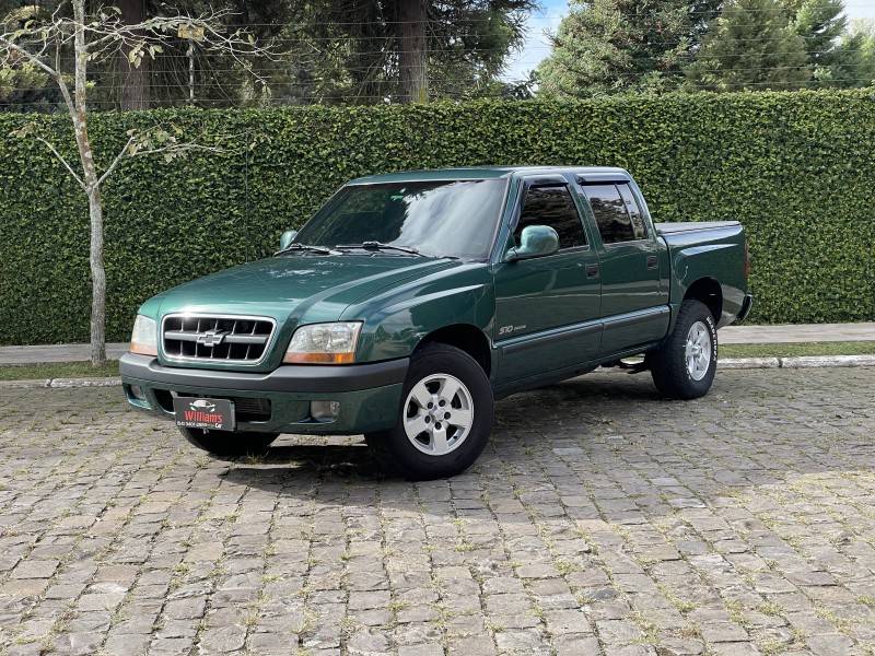 CHEVROLET - S10 - 2002/2002 - Verde - R$ 62.900,00