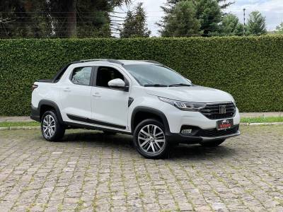 FIAT - STRADA - 2022/2023 - Branca - R$ 110.900,00