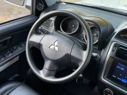 MITSUBISHI - PAJERO TR4 - 2011/2011 - Branca - R$ 79.000,00