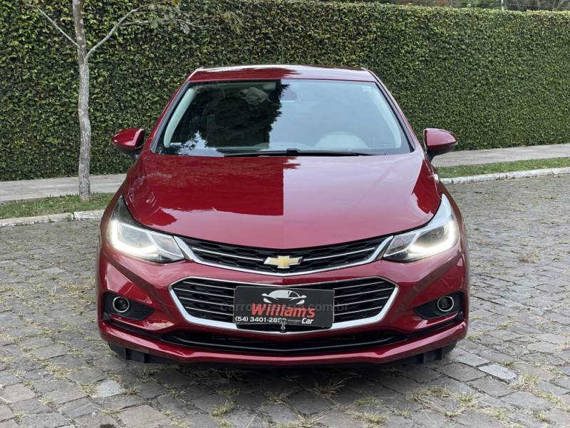 CHEVROLET - CRUZE - 2018/2019 - Vermelha - R$ 98.900,00