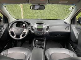 HYUNDAI - IX35 - 2010/2011 - Preta - R$ 58.900,00