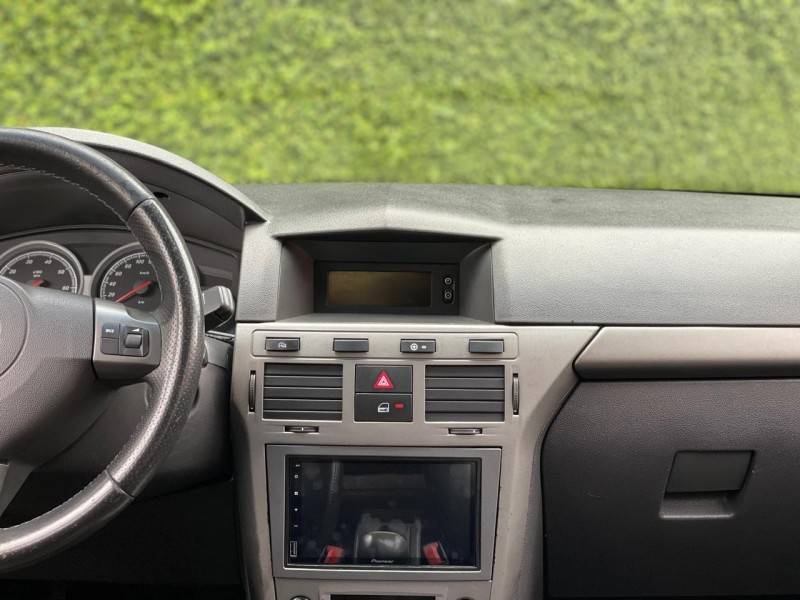 CHEVROLET - VECTRA - 2008/2009 - Vermelha - R$ 43.900,00