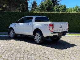 FORD - RANGER - 2012/2013 - Branca - R$ 91.900,00
