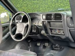 CHEVROLET - S10 - 2002/2002 - Verde - R$ 62.900,00