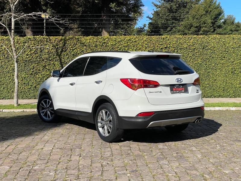 HYUNDAI - SANTA FÉ - 2013/2014 - Branca - R$ 85.900,00