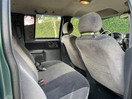 CHEVROLET - S10 - 2002/2002 - Verde - R$ 62.900,00