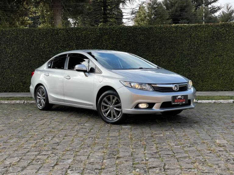 HONDA - CIVIC - 2012/2013 - Prata - R$ 66.900,00