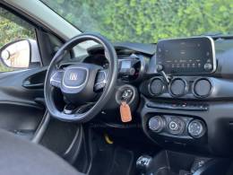 FIAT - CRONOS - 2023/2023 - Branca - R$ 75.500,00