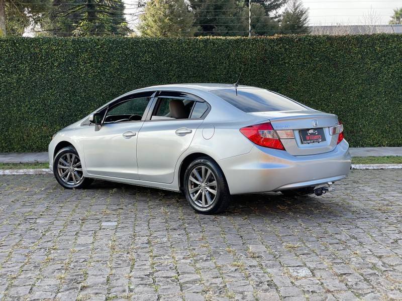 HONDA - CIVIC - 2012/2013 - Prata - R$ 66.900,00