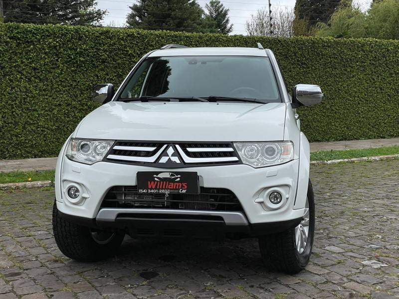 MITSUBISHI - PAJERO DAKAR - 2014/2015 - Branca - R$ 129.900,00