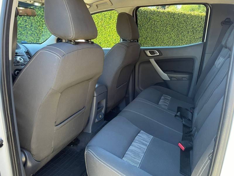 FORD - RANGER - 2012/2013 - Branca - R$ 91.900,00