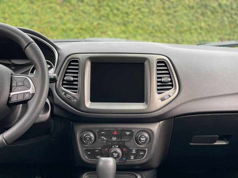 JEEP - COMPASS - 2020/2021 - Preta - R$ 109.900,00