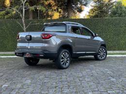 FIAT - TORO - 2020/2021 - Cinza - R$ 117.900,00