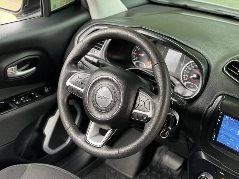 JEEP - RENEGADE - 2021/2021 - Prata - R$ 75.900,00