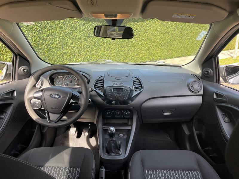 FORD - KA + - 2015/2015 - Prata - R$ 41.900,00