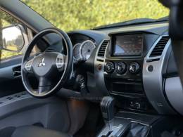 MITSUBISHI - PAJERO DAKAR - 2017/2018 - Cinza - R$ 166.900,00