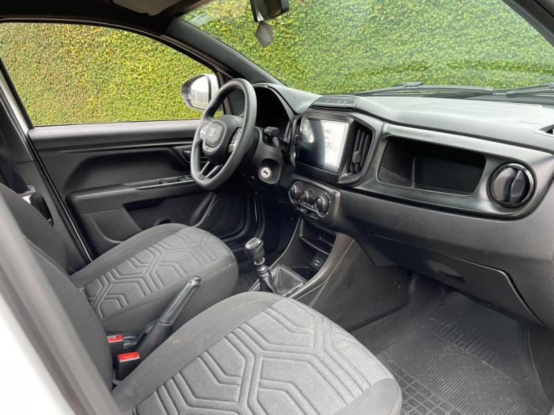 FIAT - STRADA - 2024/2024 - Branca - R$ 89.900,00