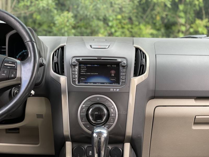 CHEVROLET - TRAILBLAZER - 2014/2014 - Branca - R$ 122.000,00