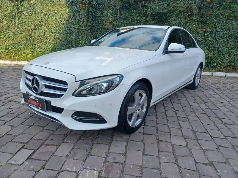 MERCEDES-BENZ - C 200 - 2015/2015 - Branca - R$ 125.900,00