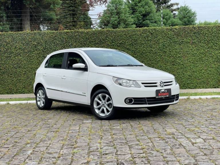 VOLKSWAGEN - GOL - 2012/2013 - Branca - R$ 39.900,00